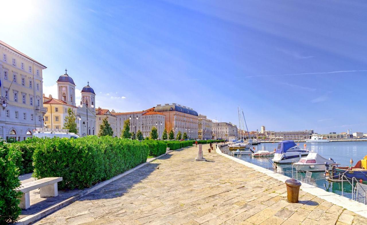 Hadithi Trieste, Tra Le Rive E Piazza Unita Exterior photo
